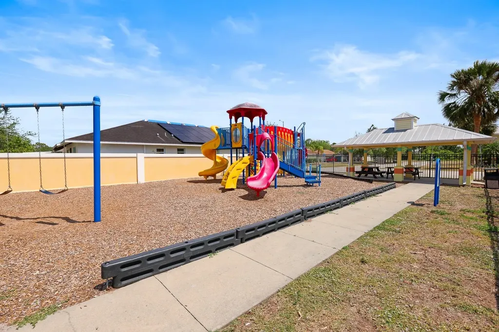 2106 Pleasant View Avenue Ruskin FL 33570