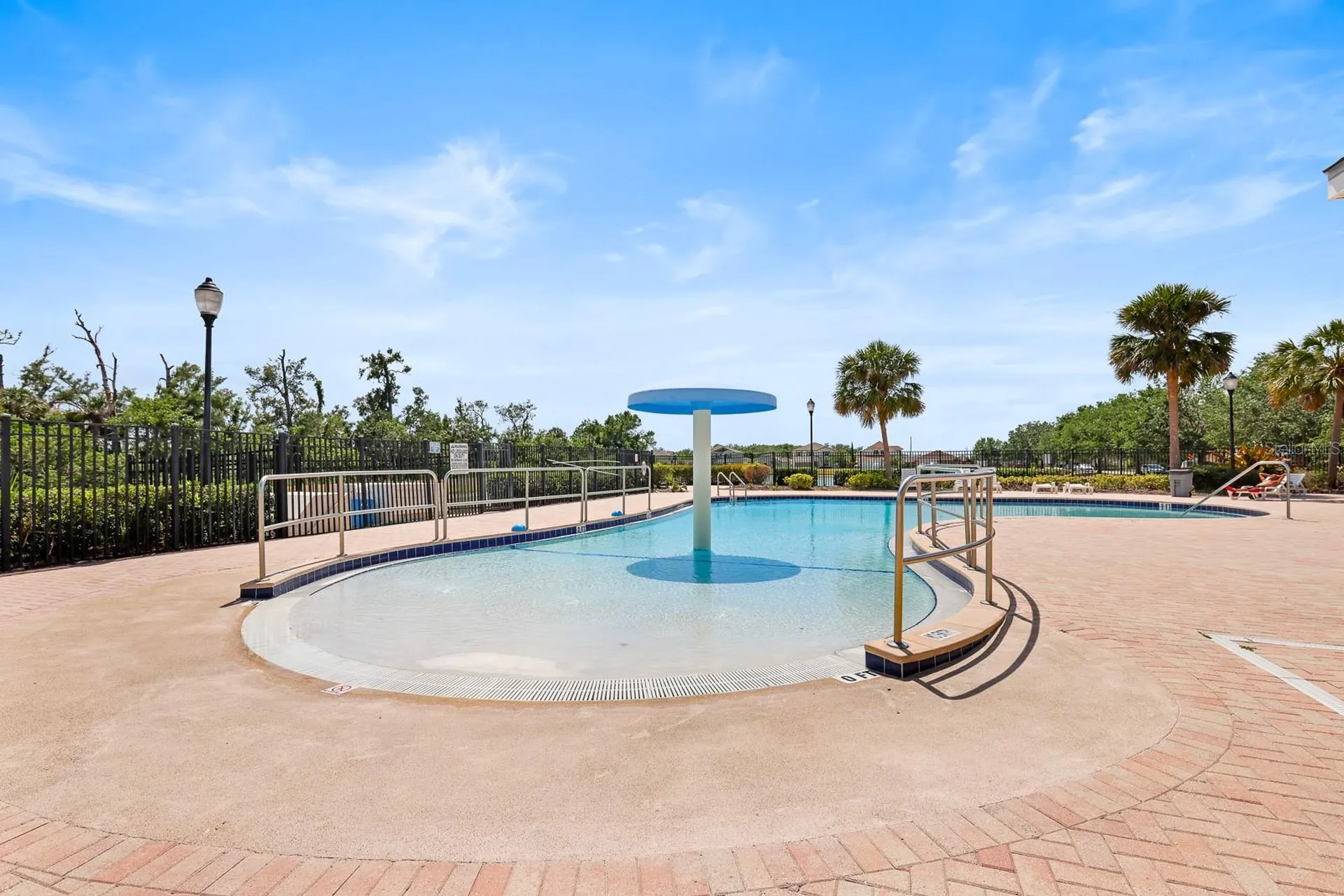 2106 Pleasant View Avenue Ruskin FL 33570