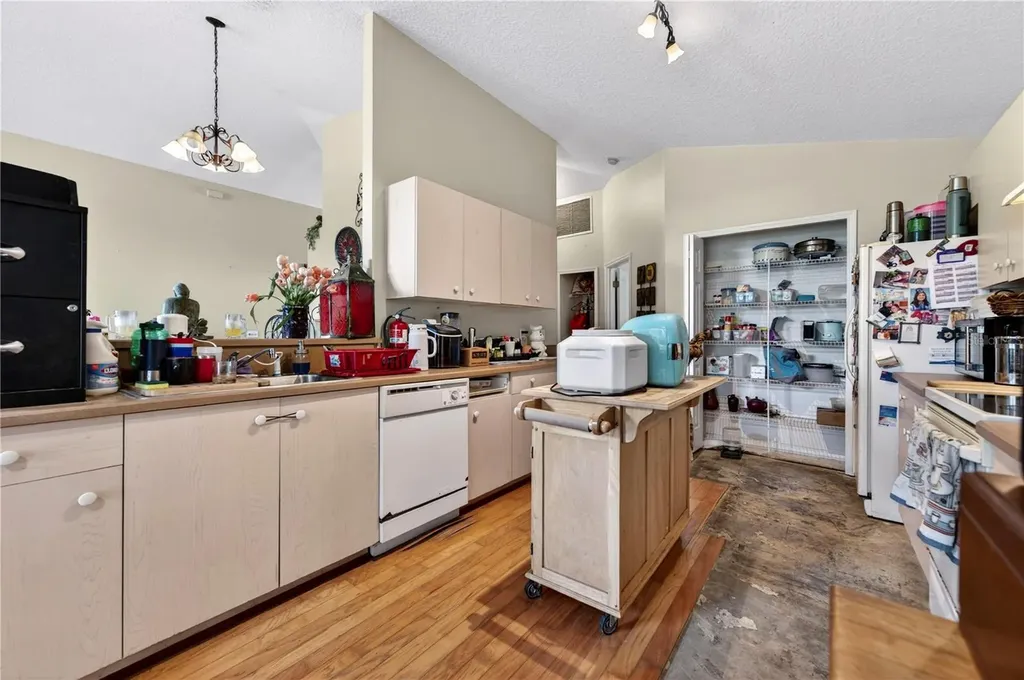 1848 Tara Marie Lane Port Orange FL 32128