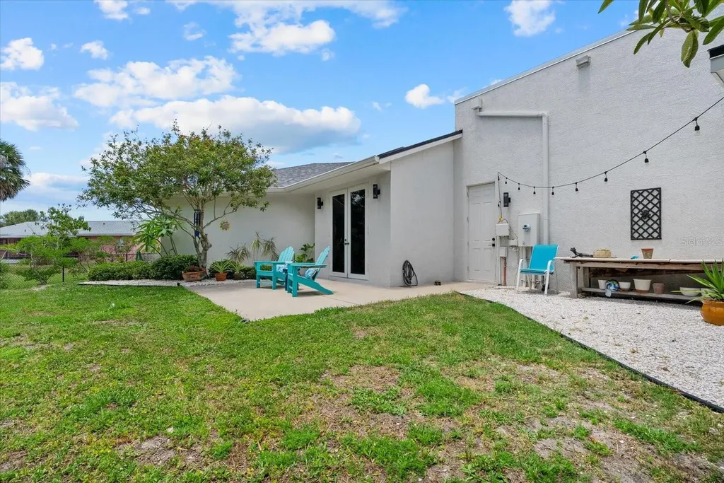 613 Indiana Avenue Nokomis FL 34275