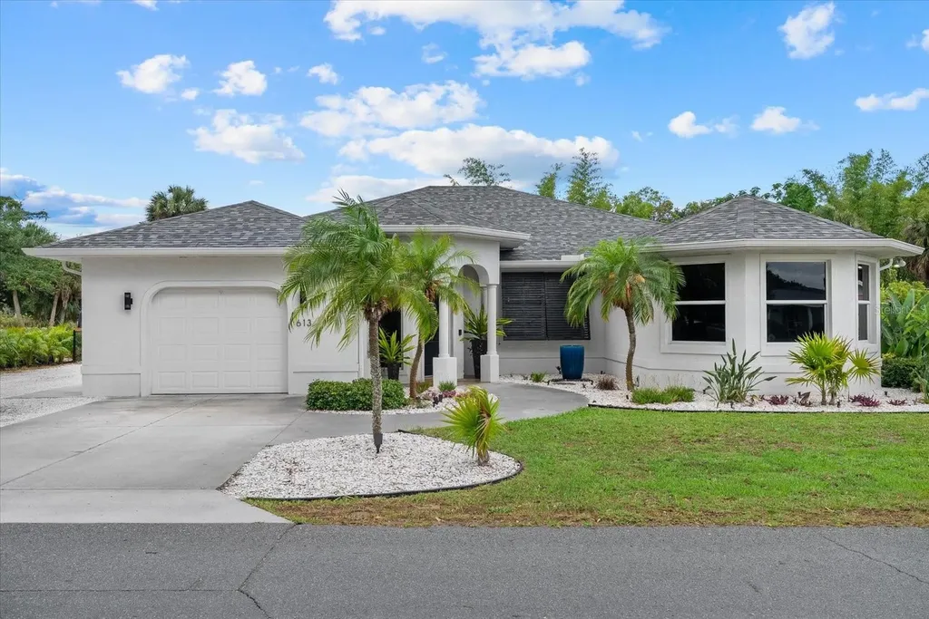 613 Indiana Avenue Nokomis FL 34275