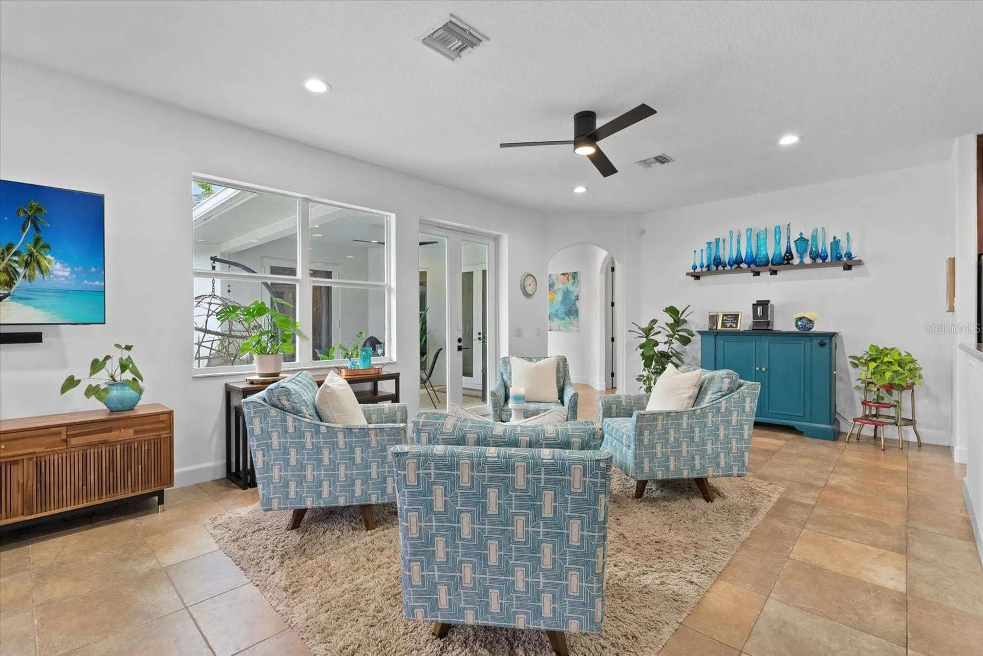 613 Indiana Avenue Nokomis FL 34275