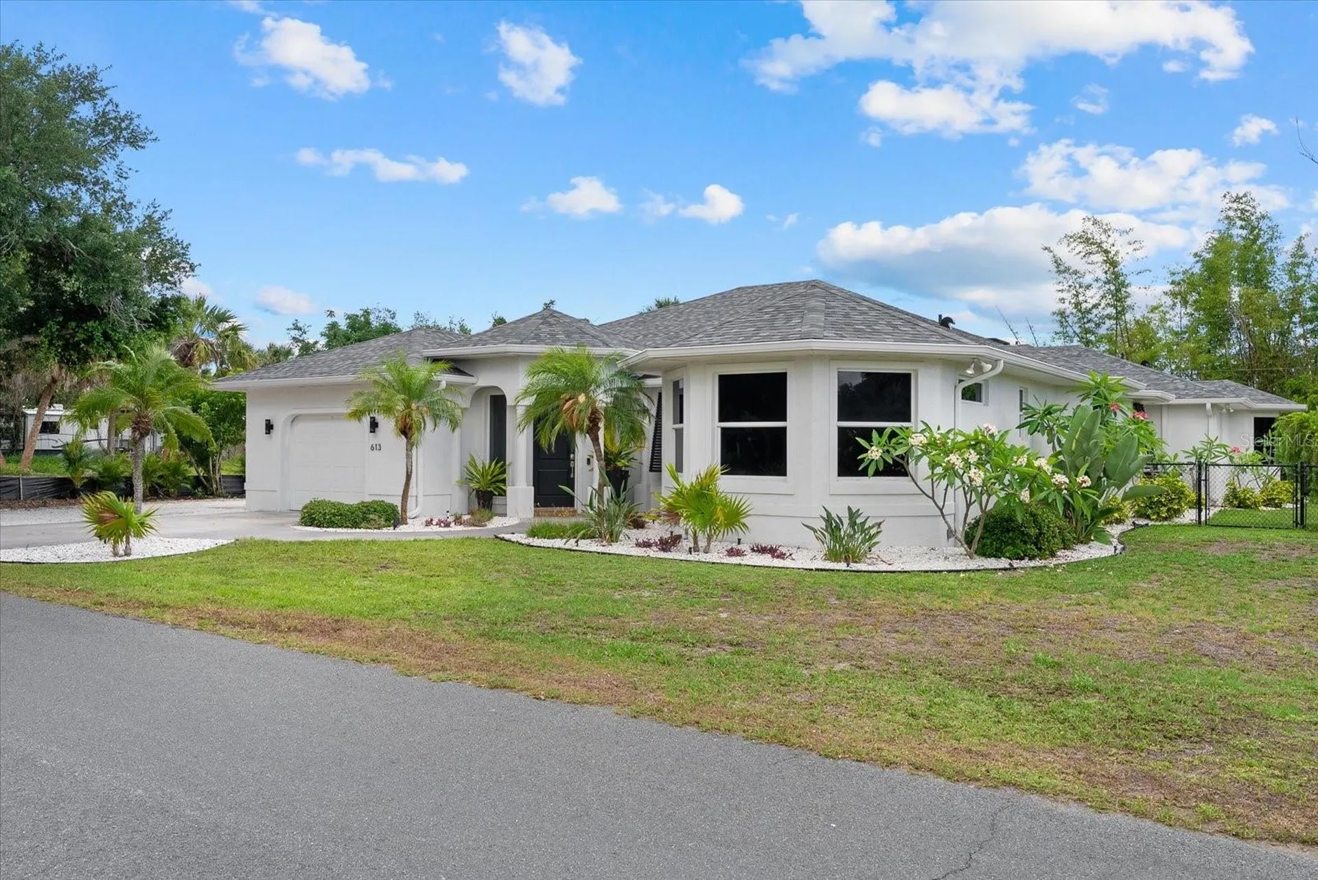 613 Indiana Avenue Nokomis FL 34275