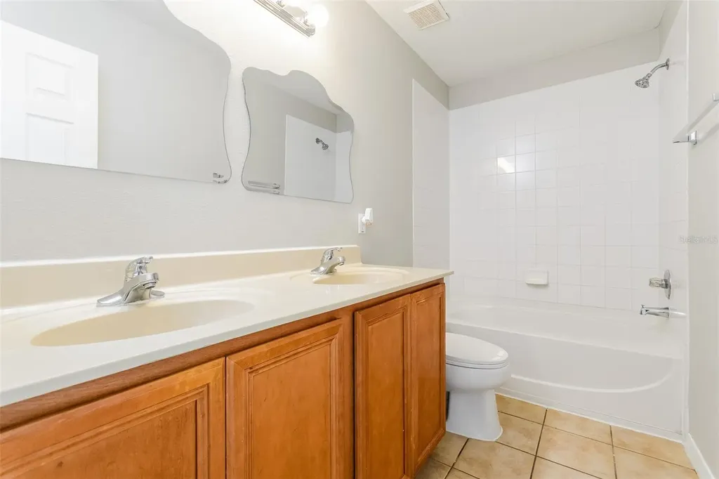 513 Berry James Court Kissimmee FL 34744