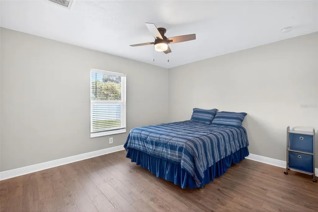 1417 NW 16th Place Cape Coral FL 33993
