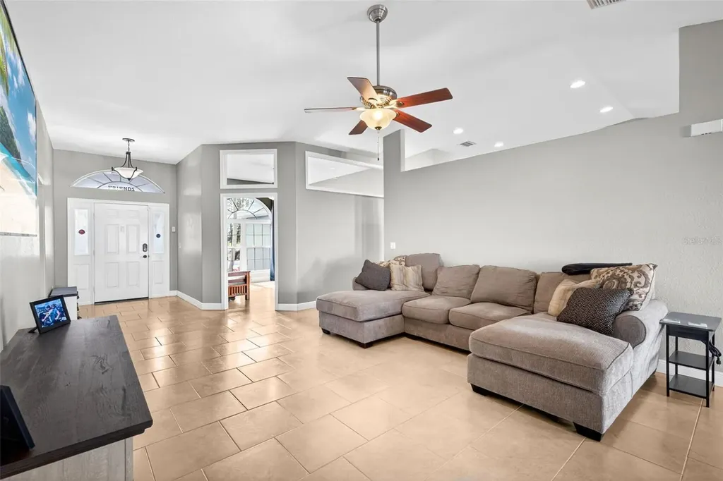 1417 NW 16th Place Cape Coral FL 33993