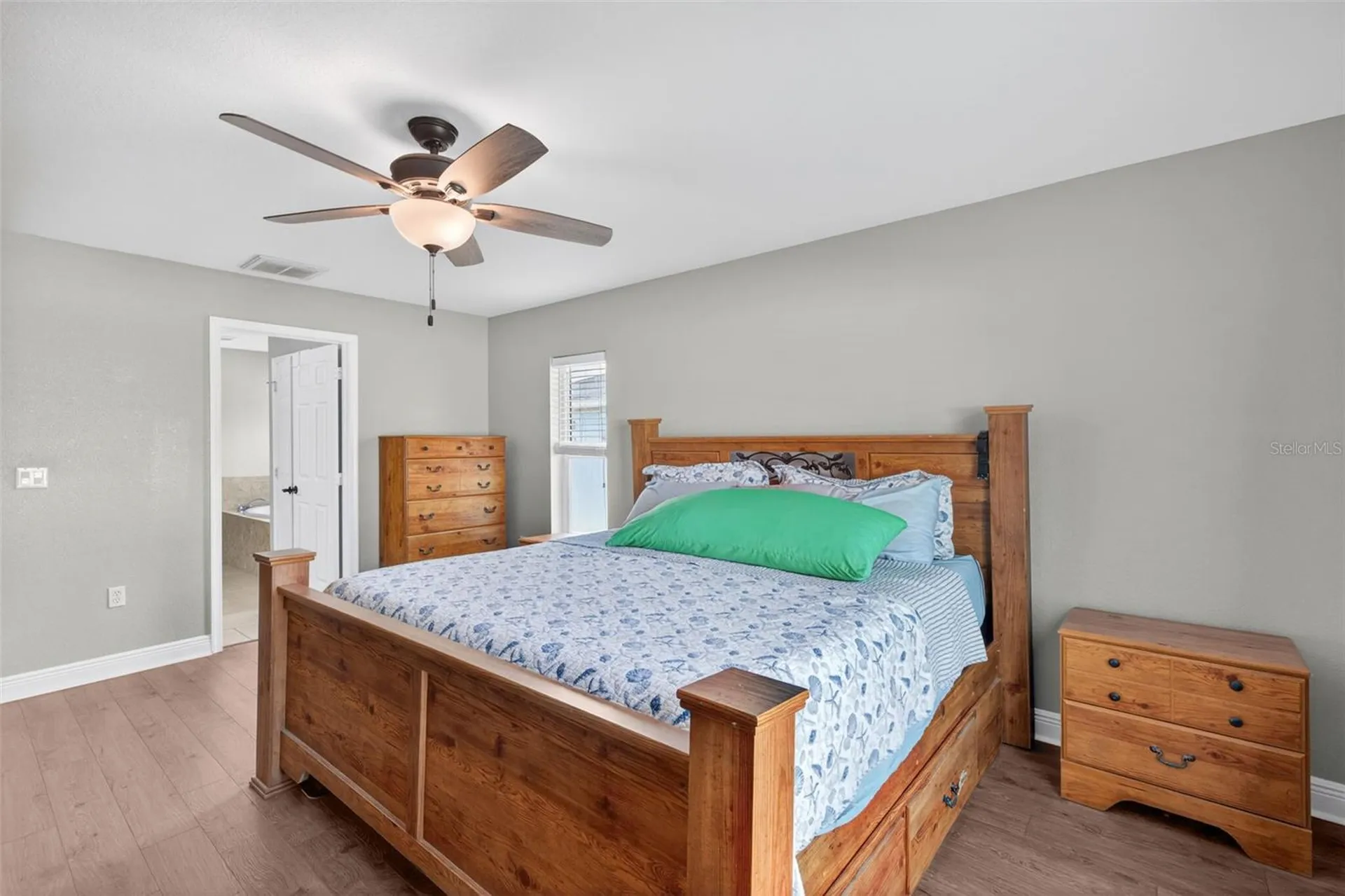 1417 NW 16th Place Cape Coral FL 33993