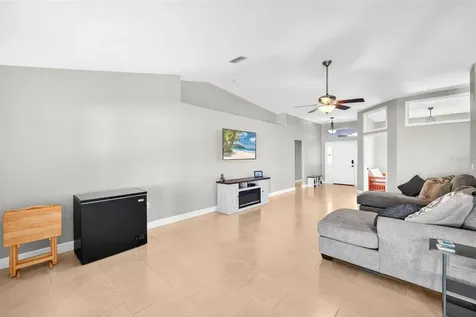 1417 NW 16th Place Cape Coral FL 33993