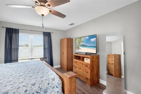 1417 NW 16th Place Cape Coral FL 33993