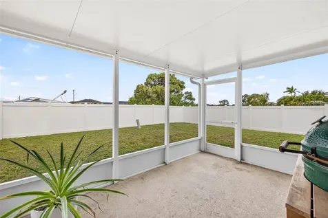 1417 NW 16th Place Cape Coral FL 33993