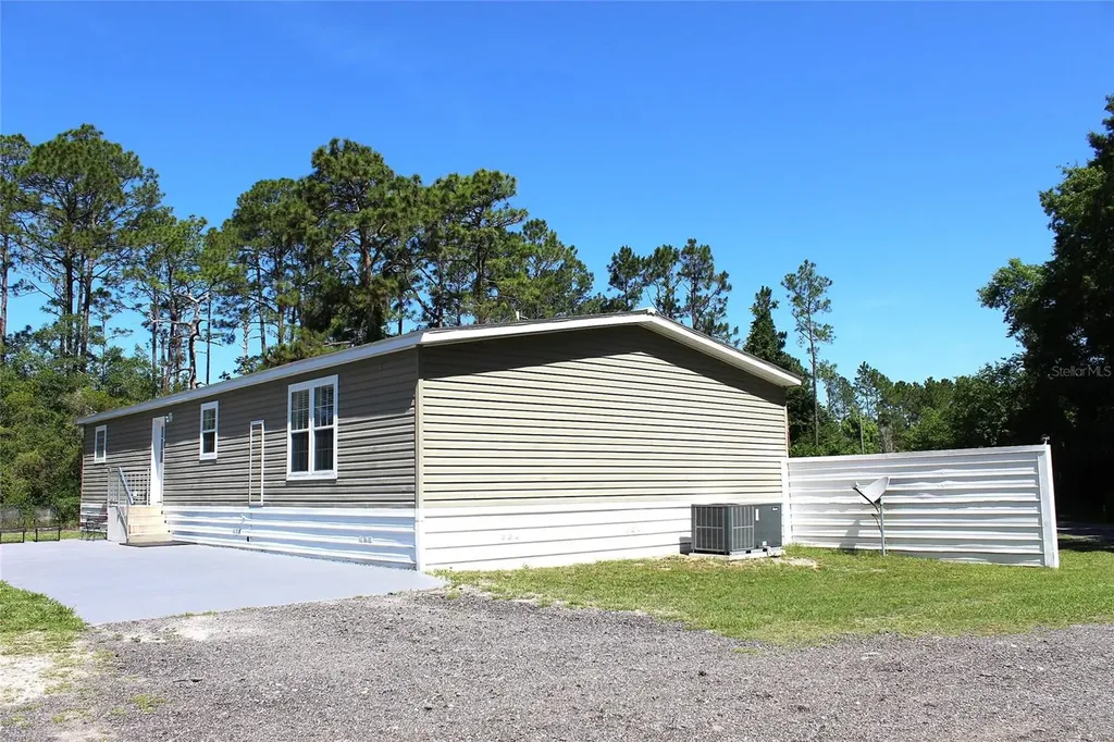 175 E San Jose Street Palatka FL 32177