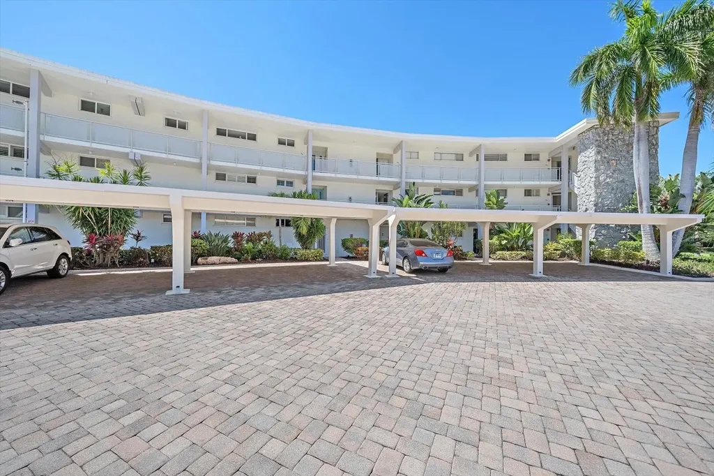 100 Sands Point Road Longboat Key FL 34228