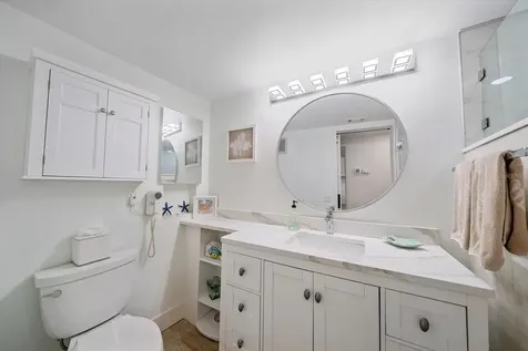 100 Sands Point Road Longboat Key FL 34228