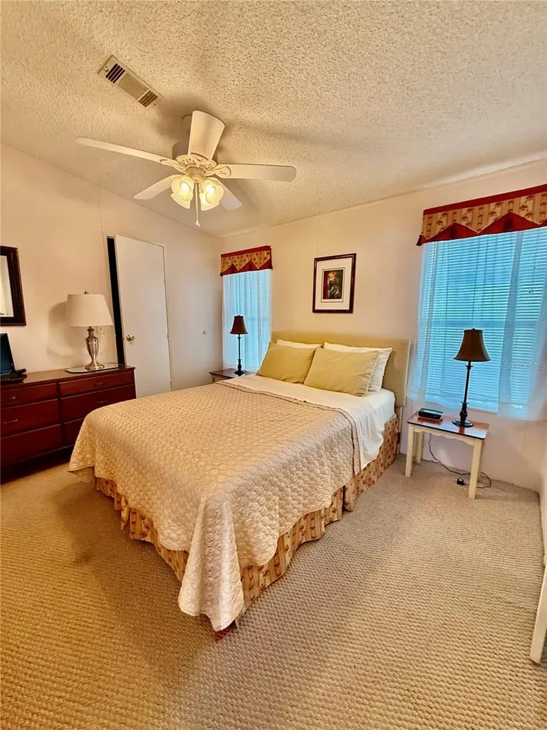 615 S Green Circle Venice FL 34285