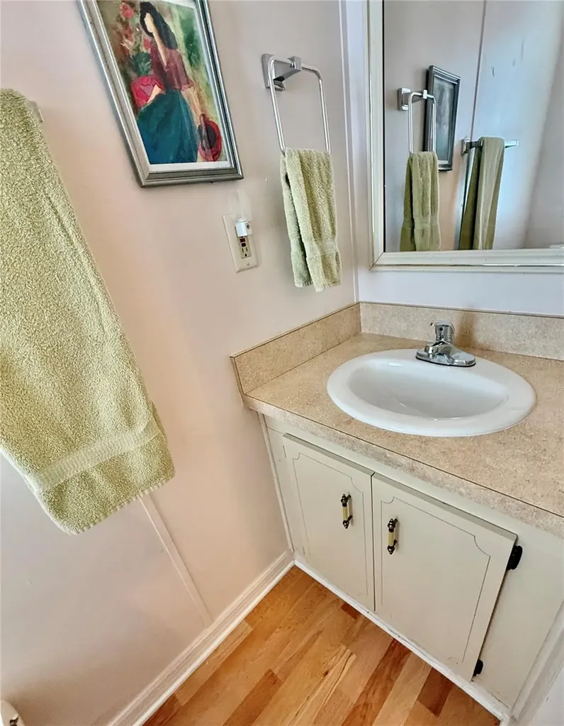 615 S Green Circle Venice FL 34285
