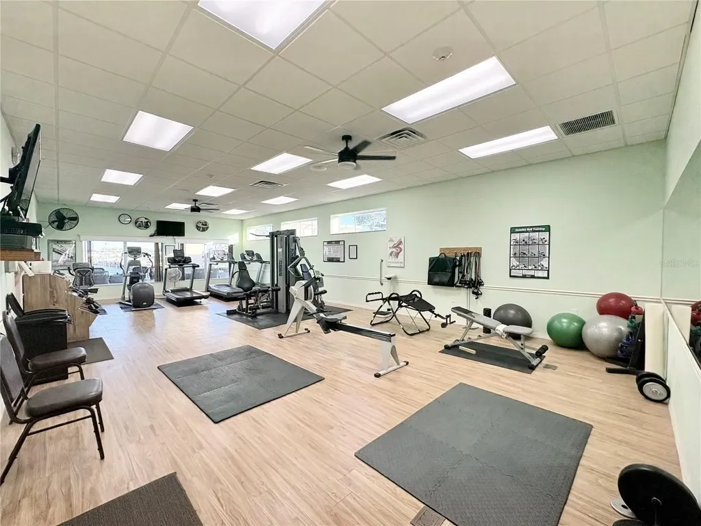 615 S Green Circle Venice FL 34285