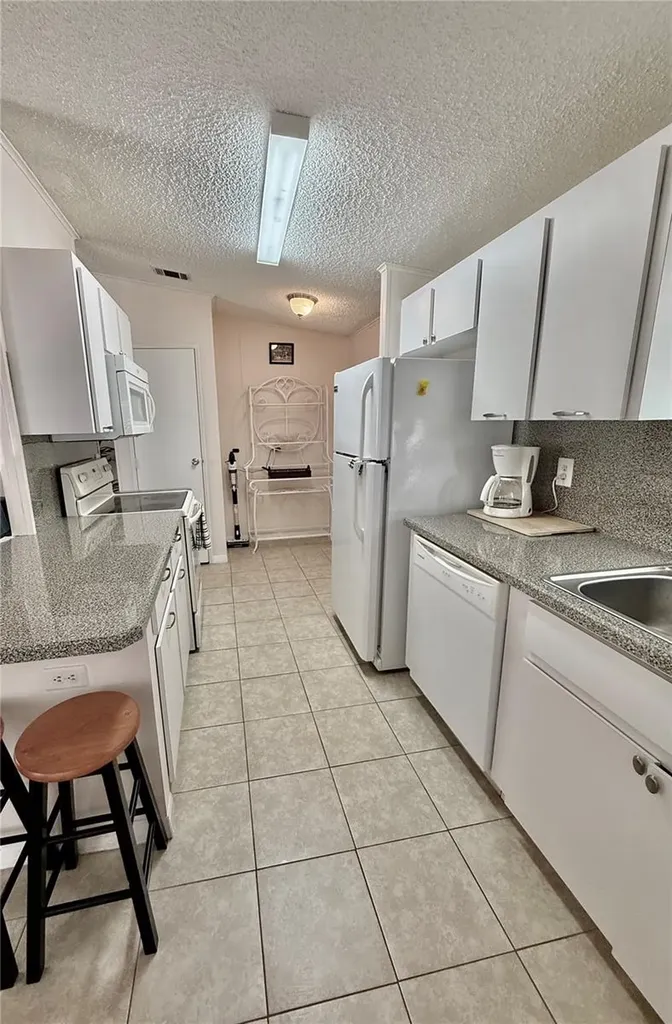 615 S Green Circle Venice FL 34285