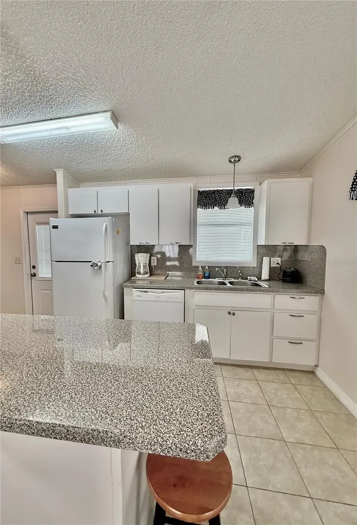615 S Green Circle Venice FL 34285