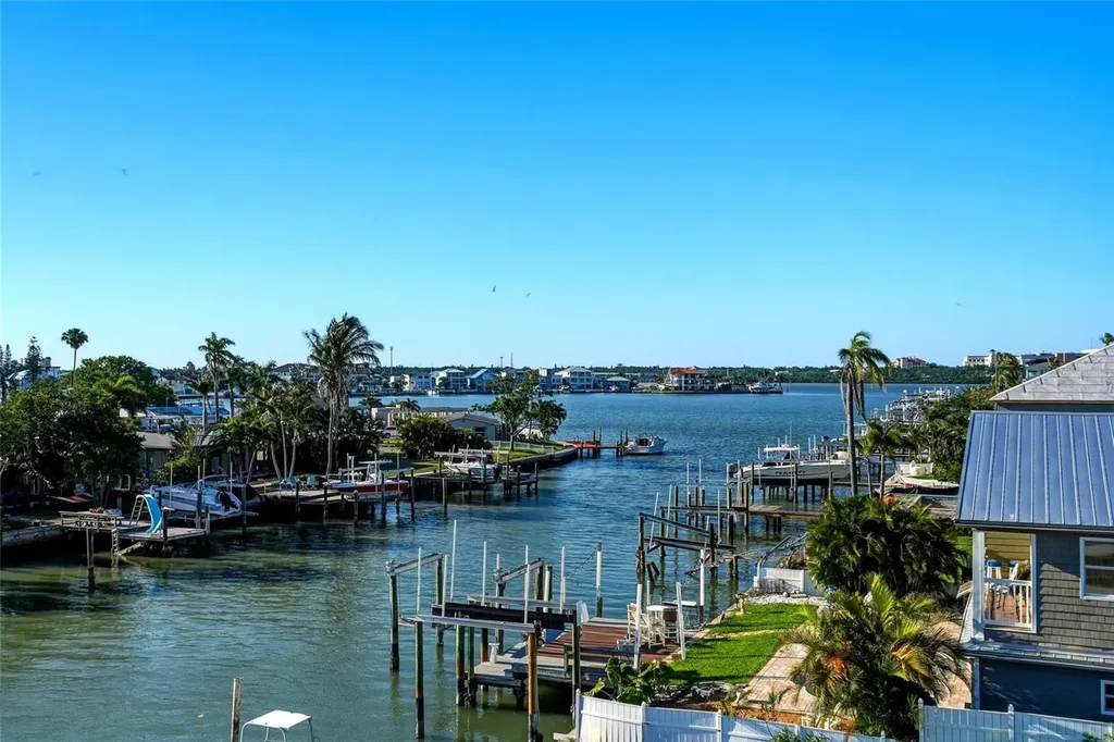 534 Crystal Drive Madeira Beach FL 33708