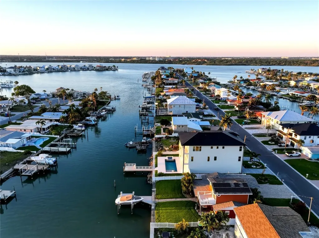 534 Crystal Drive Madeira Beach FL 33708