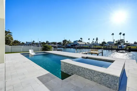 534 Crystal Drive Madeira Beach FL 33708