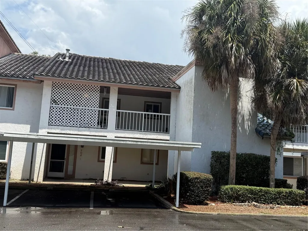 702 Country Lane NE Winter Haven FL 33881