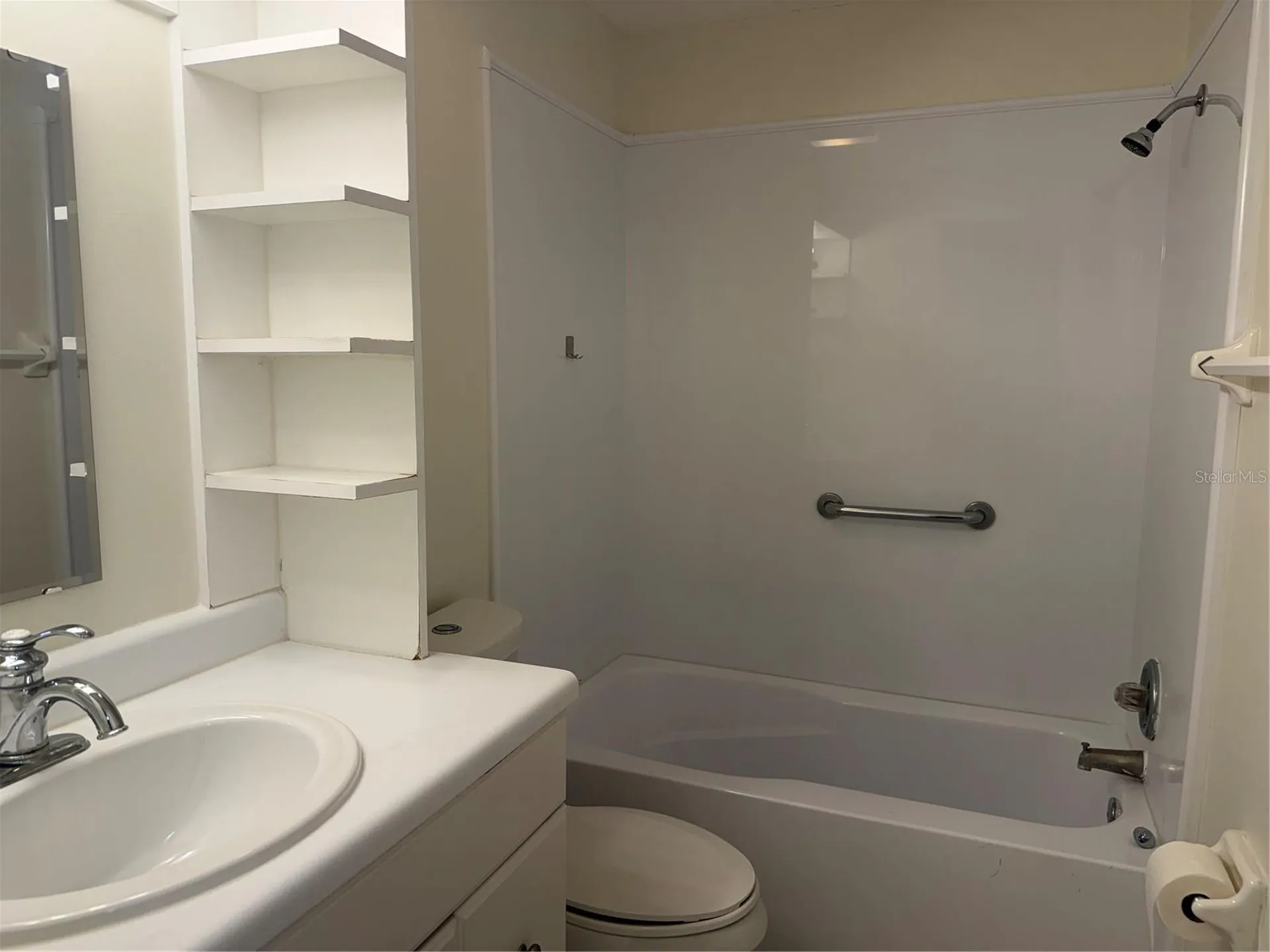 702 Country Lane NE Winter Haven FL 33881