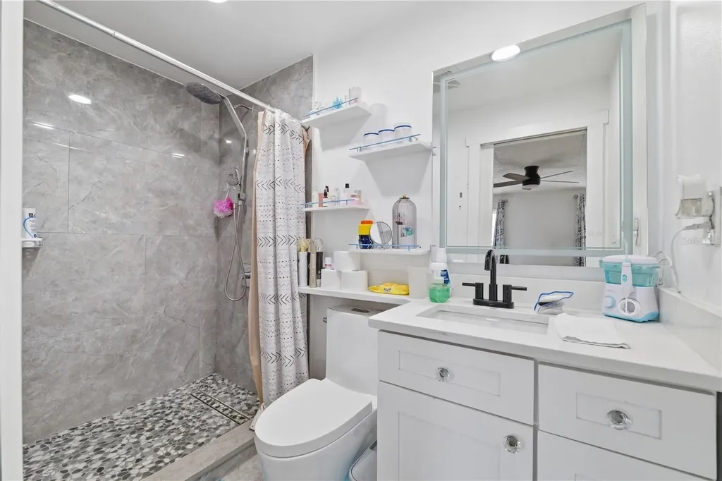 1309 W Arctic Street Tampa FL 33604