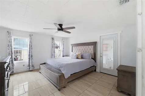 1309 W Arctic Street Tampa FL 33604