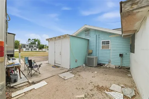 1309 W Arctic Street Tampa FL 33604
