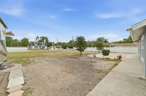 1309 W Arctic Street Tampa FL 33604