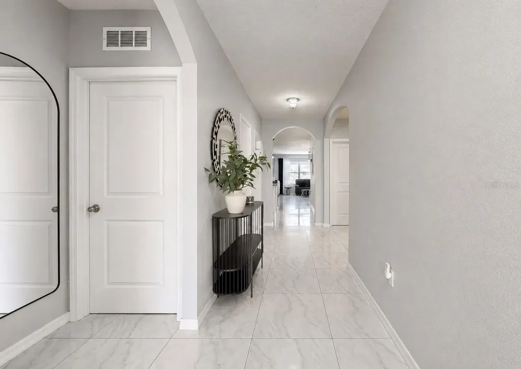 13912 Smiling Daisy Place Riverview FL 33579