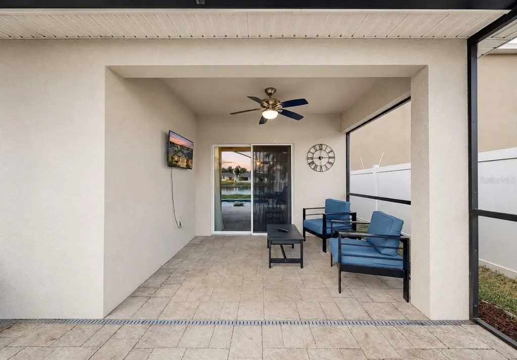 13912 Smiling Daisy Place Riverview FL 33579