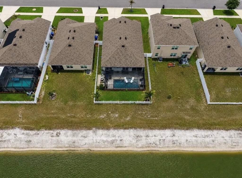 13912 Smiling Daisy Place Riverview FL 33579