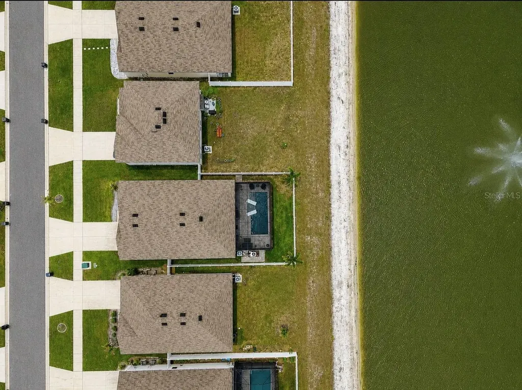 13912 Smiling Daisy Place Riverview FL 33579
