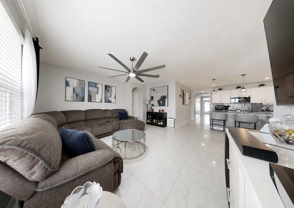 13912 Smiling Daisy Place Riverview FL 33579
