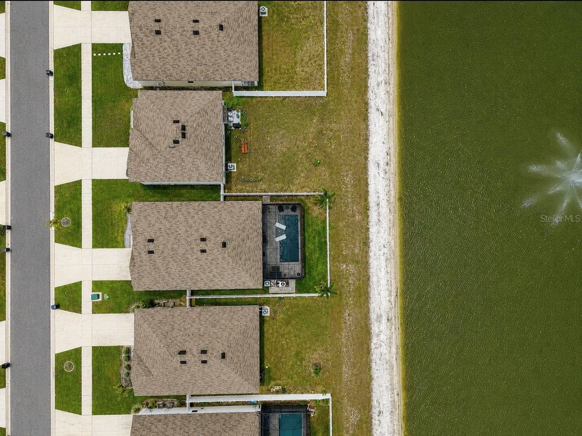 13912 Smiling Daisy Place Riverview FL 33579