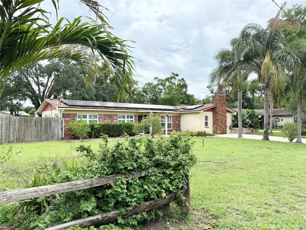 2523 Krueger Lane Tampa FL 33618