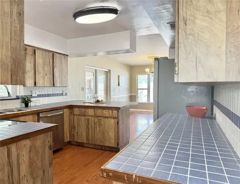 2523 Krueger Lane Tampa FL 33618