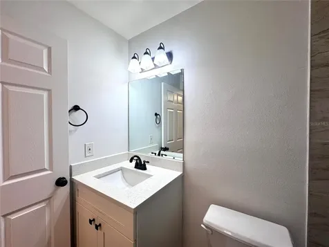 2452 Oak Park Way Orlando FL 32822