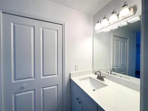 2452 Oak Park Way Orlando FL 32822