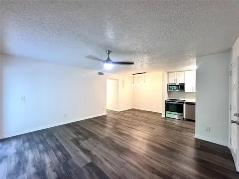2452 Oak Park Way Orlando FL 32822