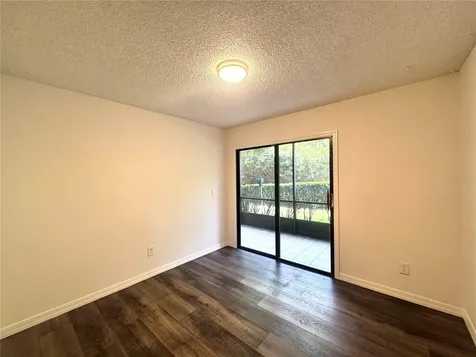2452 Oak Park Way Orlando FL 32822