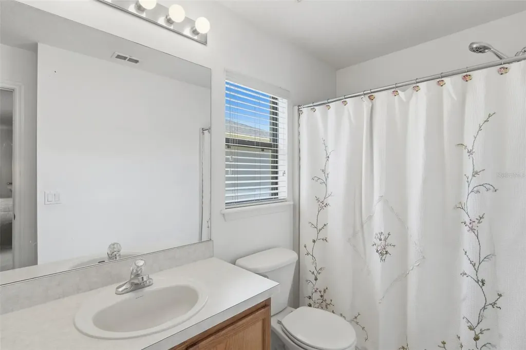 812 Benton Lake Drive S Deland FL 32724