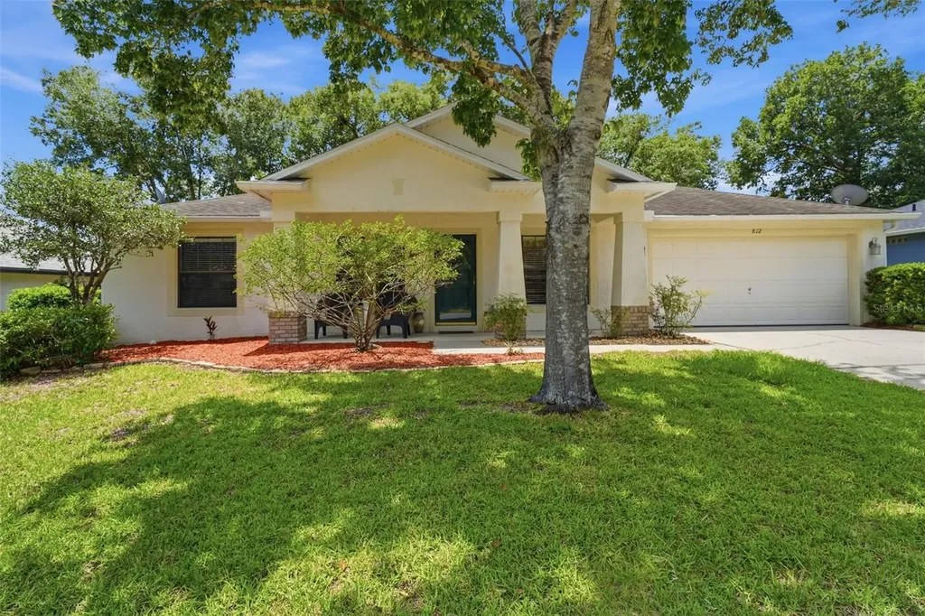 812 Benton Lake Drive S Deland FL 32724