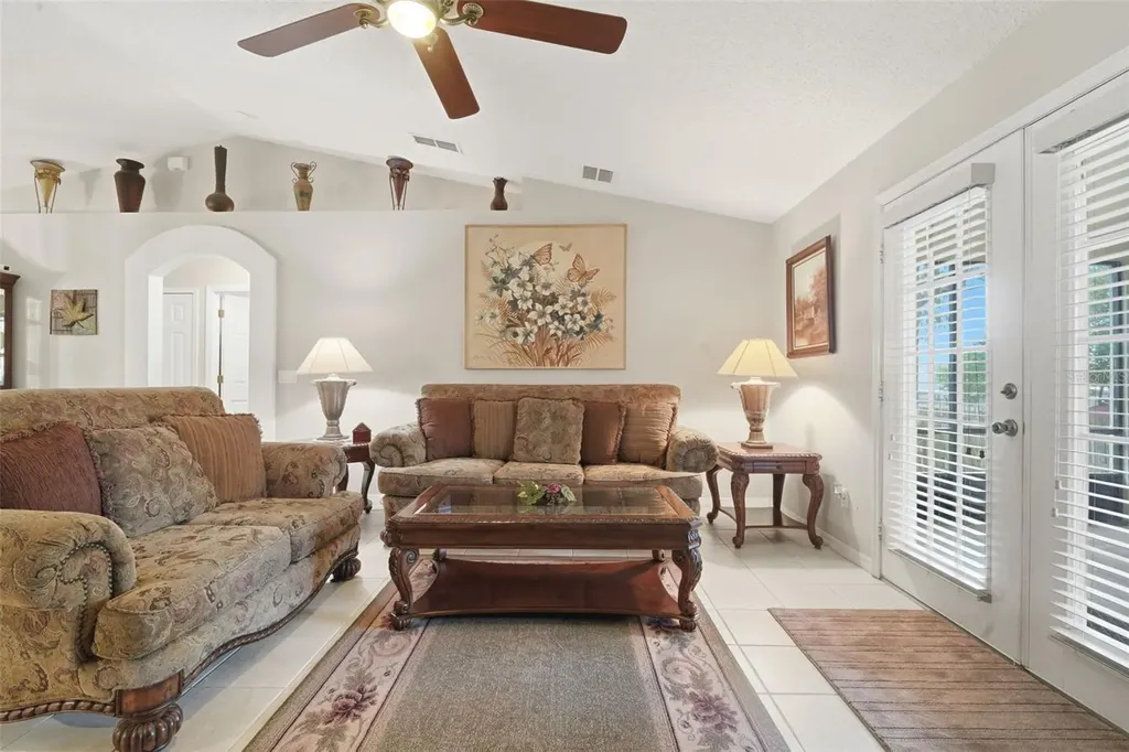 812 Benton Lake Drive S Deland FL 32724