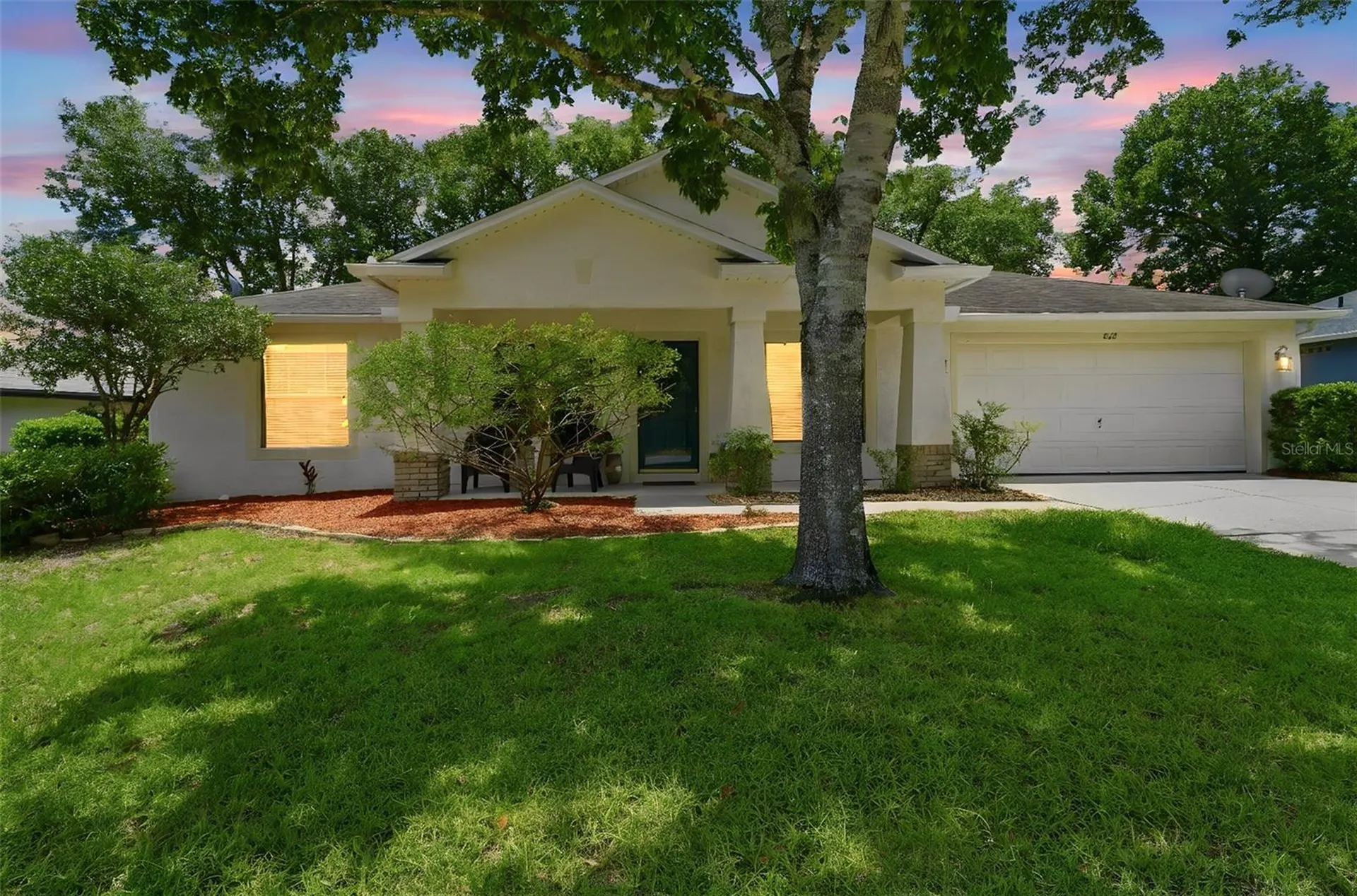 812 Benton Lake Drive S Deland FL 32724