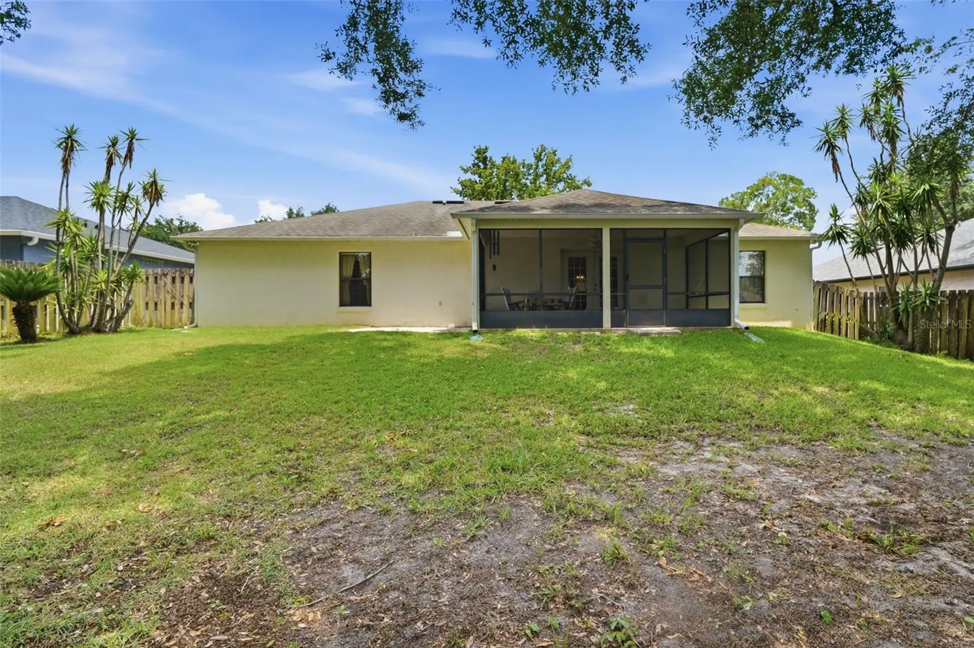812 Benton Lake Drive S Deland FL 32724