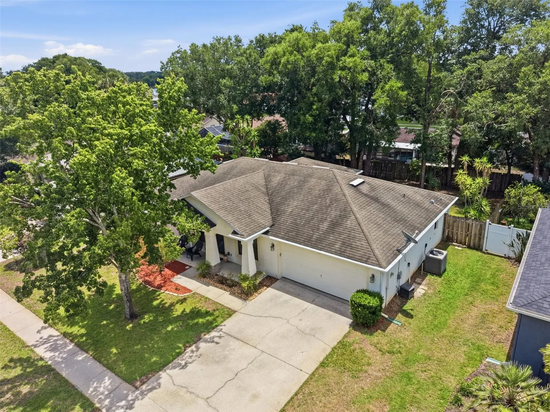 812 Benton Lake Drive S Deland FL 32724
