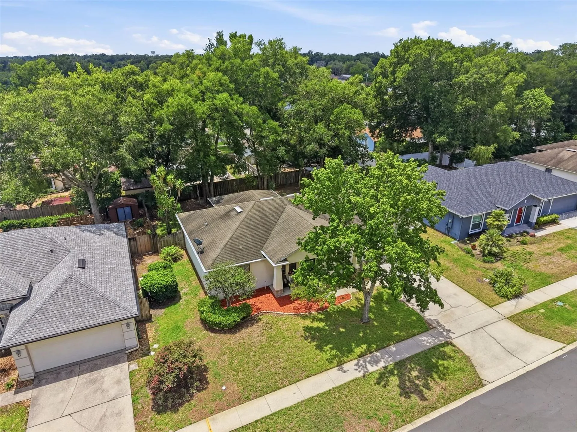 812 Benton Lake Drive S Deland FL 32724